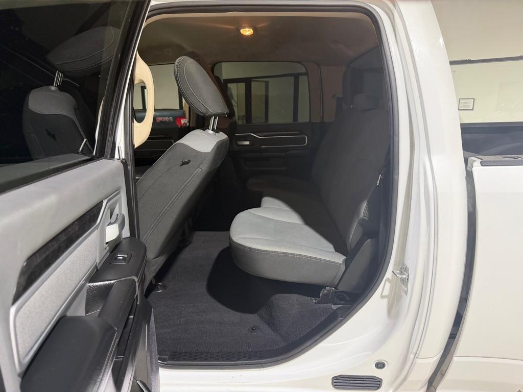 RAM 3500 Big Horn Crew Cab LWB 4WD DRW 2019