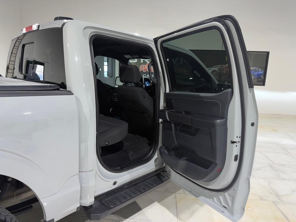 Ford F-150 XLT SuperCrew 4WD 2024