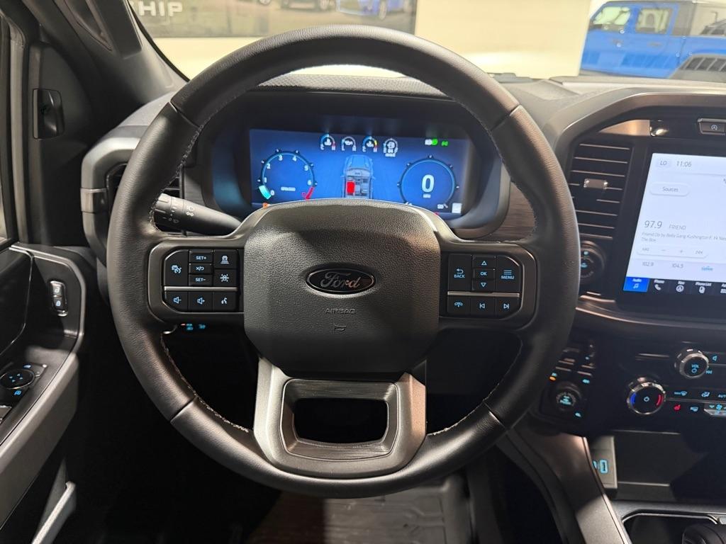 Ford F-150 XLT SuperCrew 4WD 2024