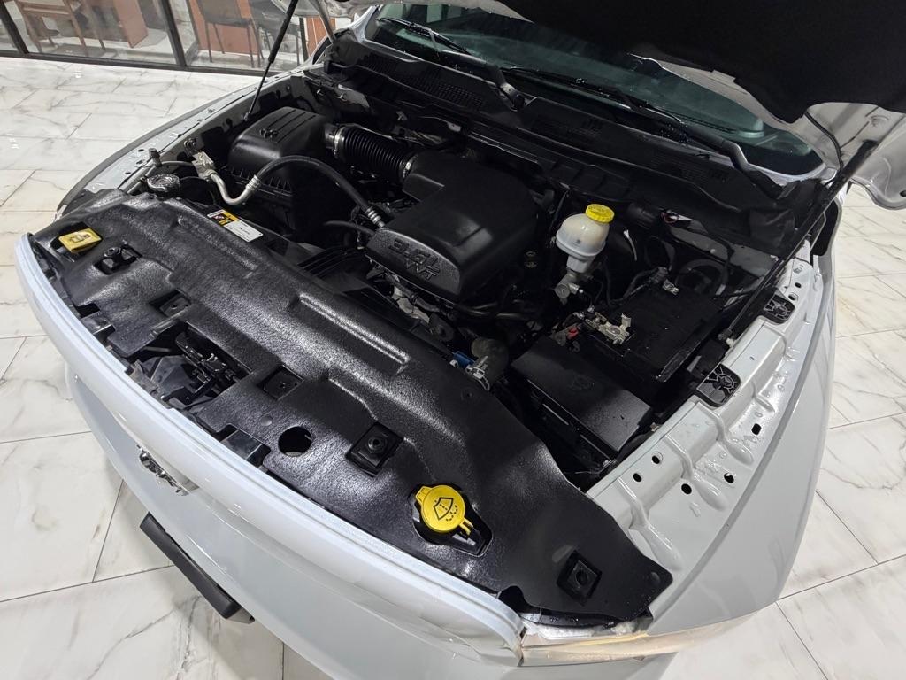 RAM 1500 Classic Tradesman Crew Cab SWB 4WD 2021