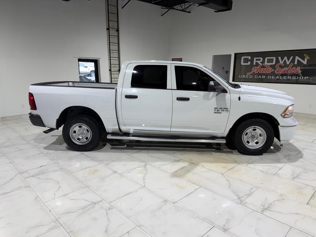RAM 1500 Classic Tradesman Crew Cab SWB 4WD 2021