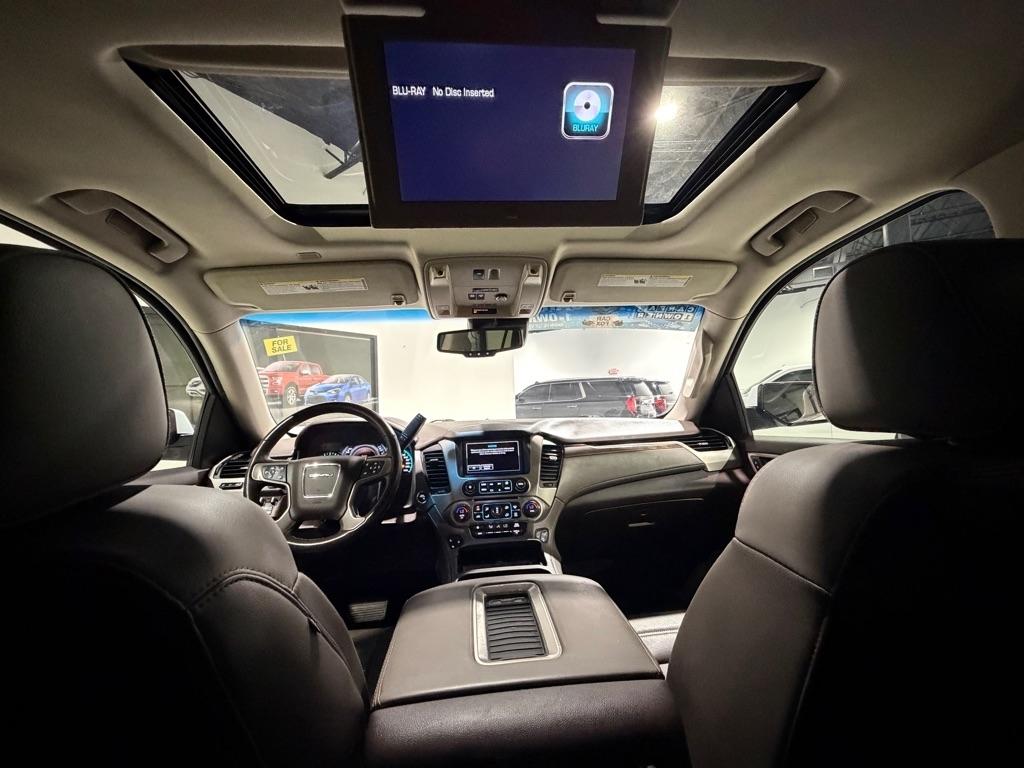 GMC Yukon Denali 4WD 2019