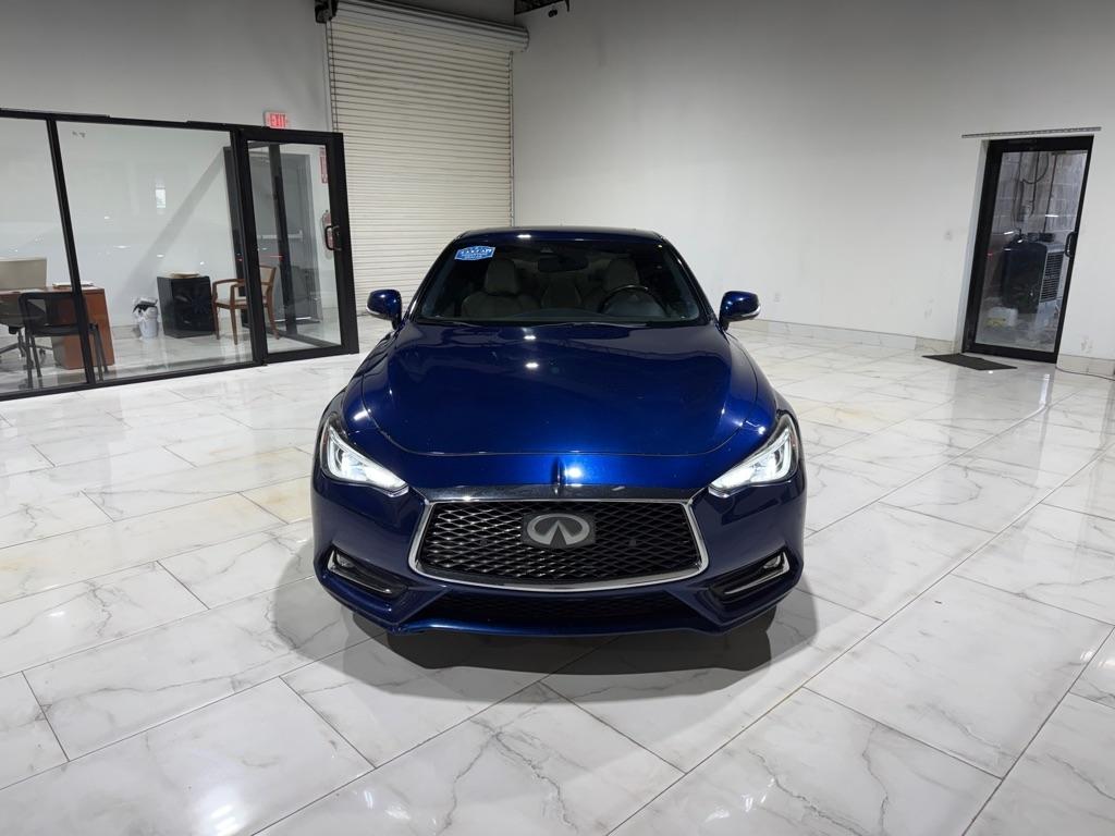 Infiniti Q60 Red Sport 400 AWD 2018