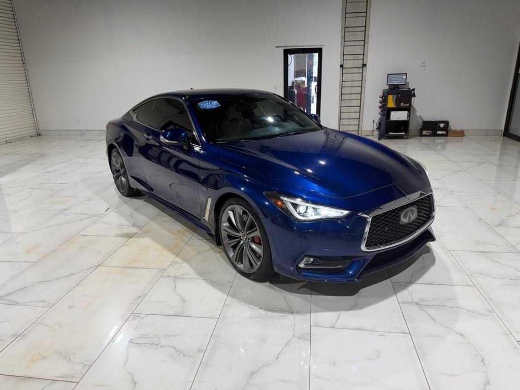 Infiniti Q60 Red Sport 400 AWD 2018