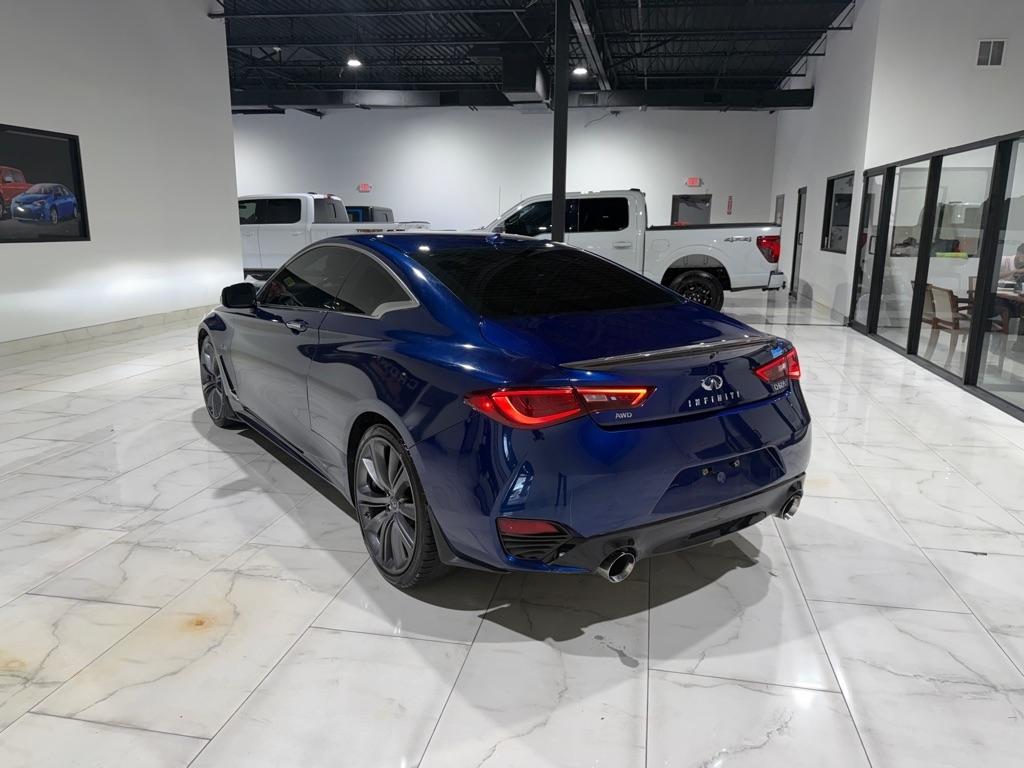Infiniti Q60 Red Sport 400 AWD 2018