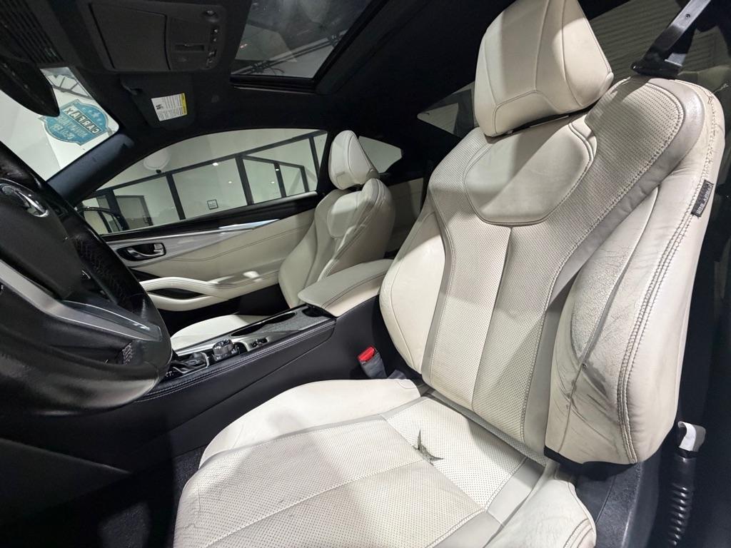 Infiniti Q60 Red Sport 400 AWD 2018