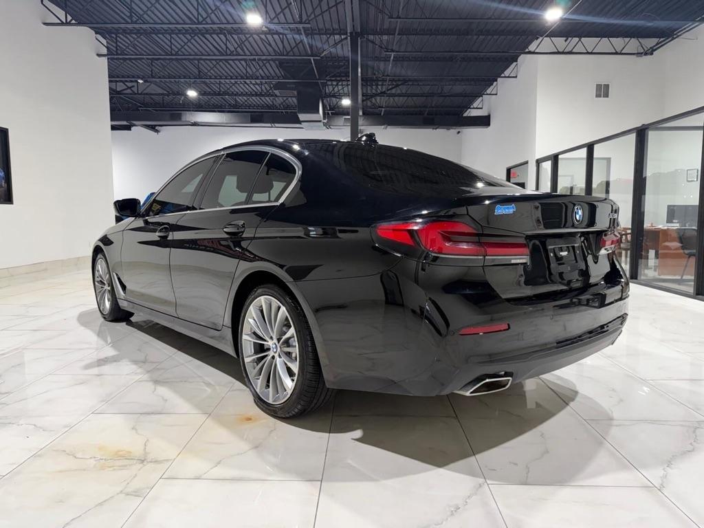 BMW 5-Series 530i 2023