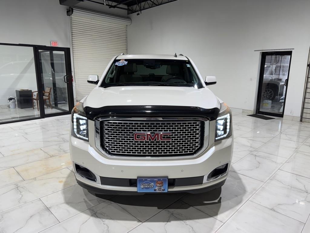 GMC Yukon Denali 4WD 2015
