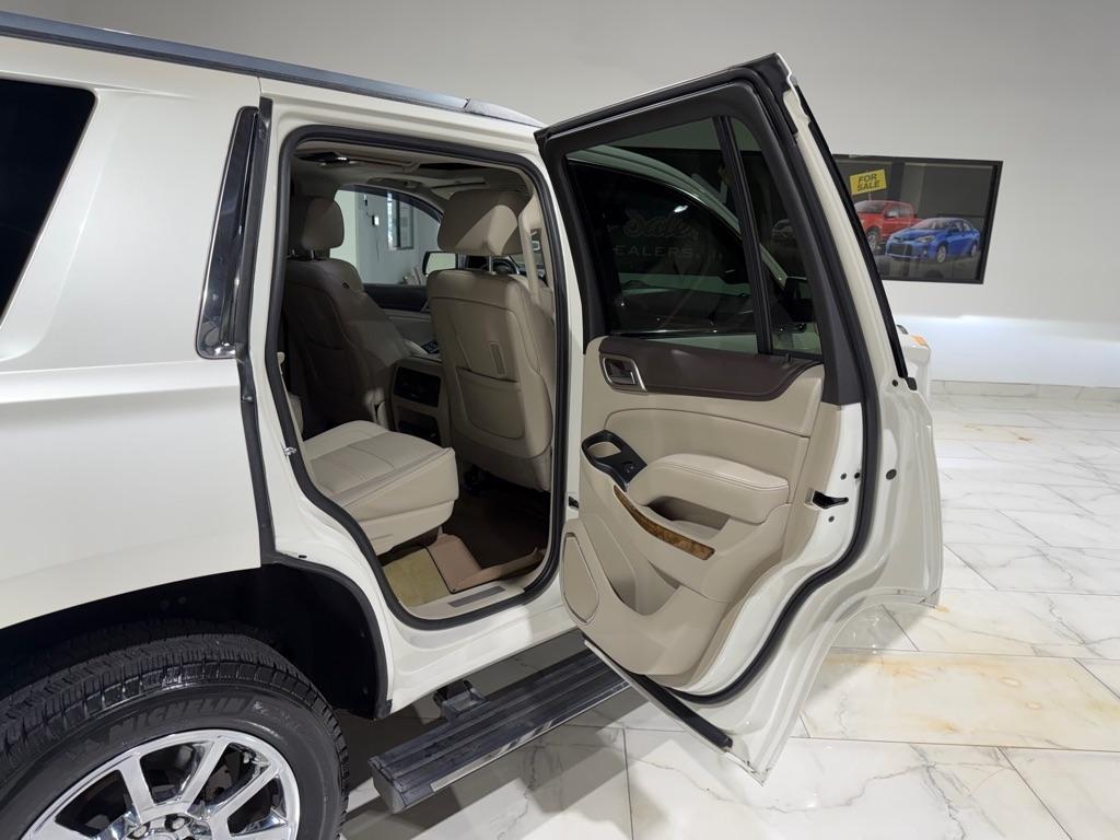 GMC Yukon Denali 4WD 2015