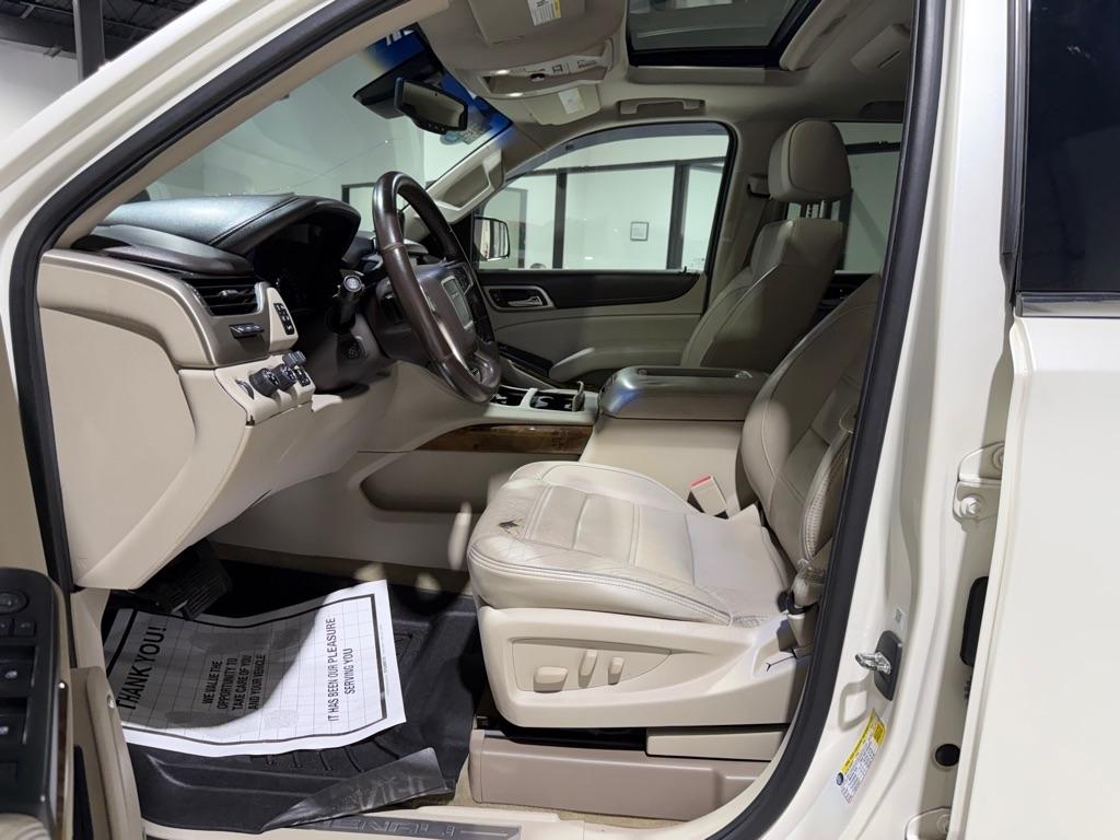 GMC Yukon Denali 4WD 2015