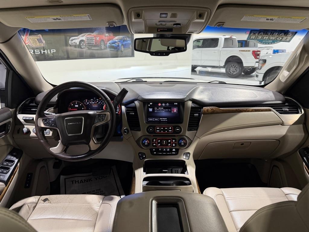 GMC Yukon Denali 4WD 2015