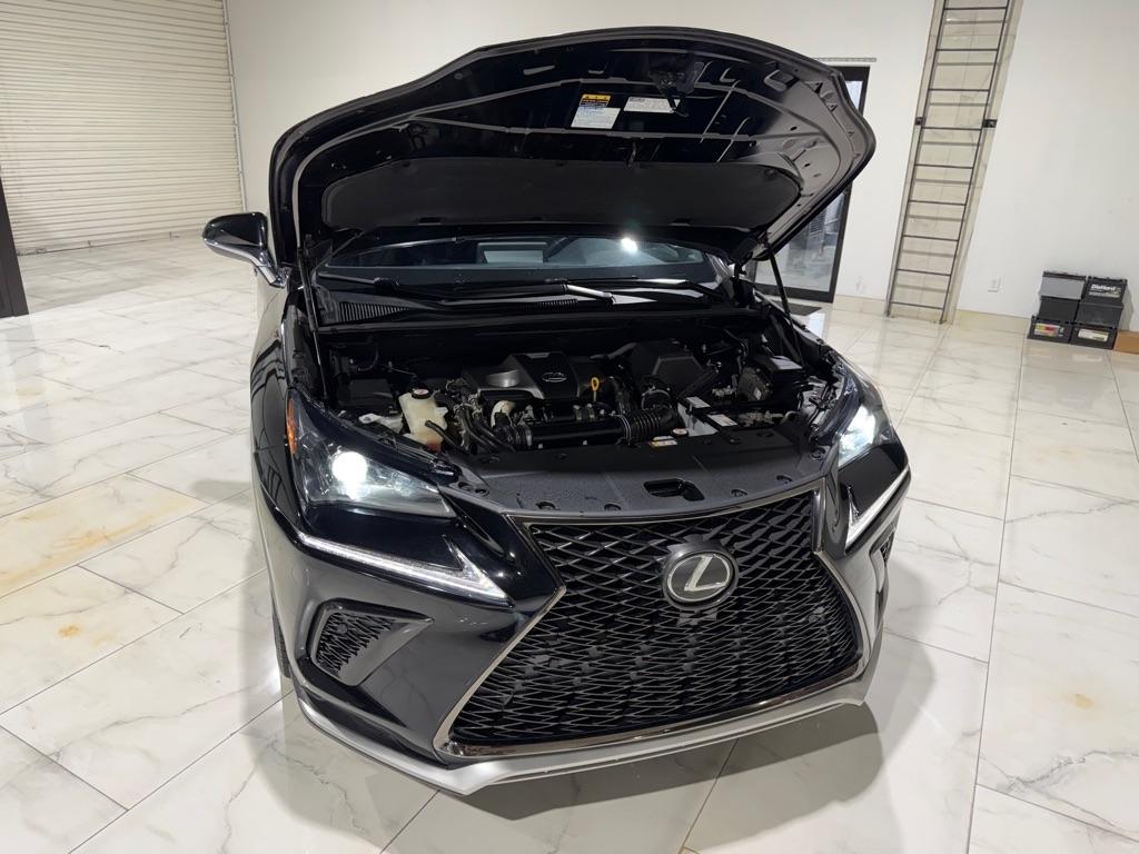 Lexus NX 300 F SPORT 2021