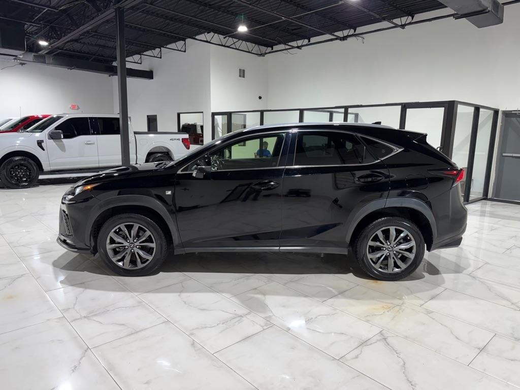 Lexus NX 300 F SPORT 2021