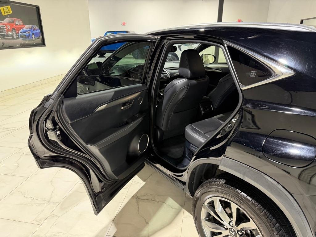 Lexus NX 300 F SPORT 2021