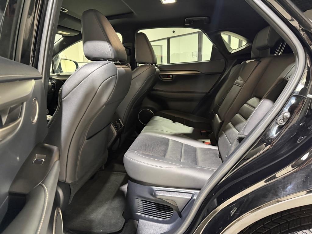 Lexus NX 300 F SPORT 2021