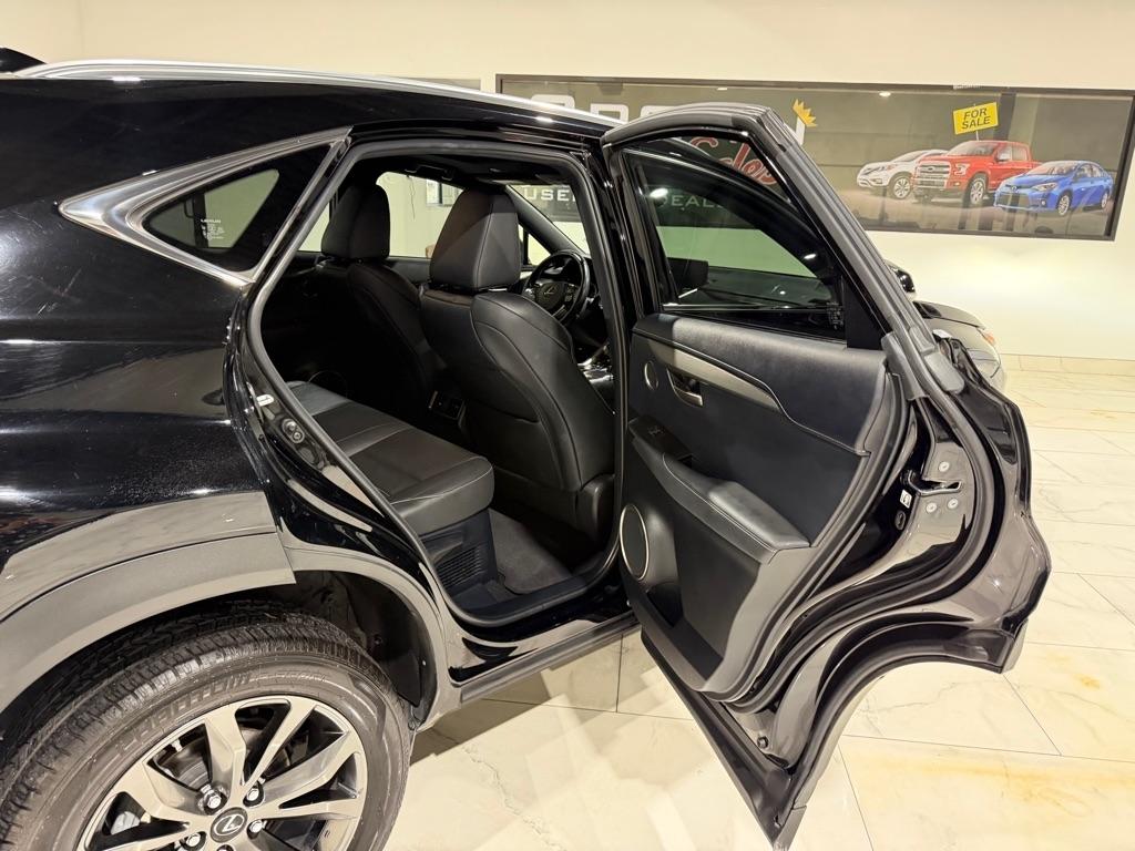 Lexus NX 300 F SPORT 2021