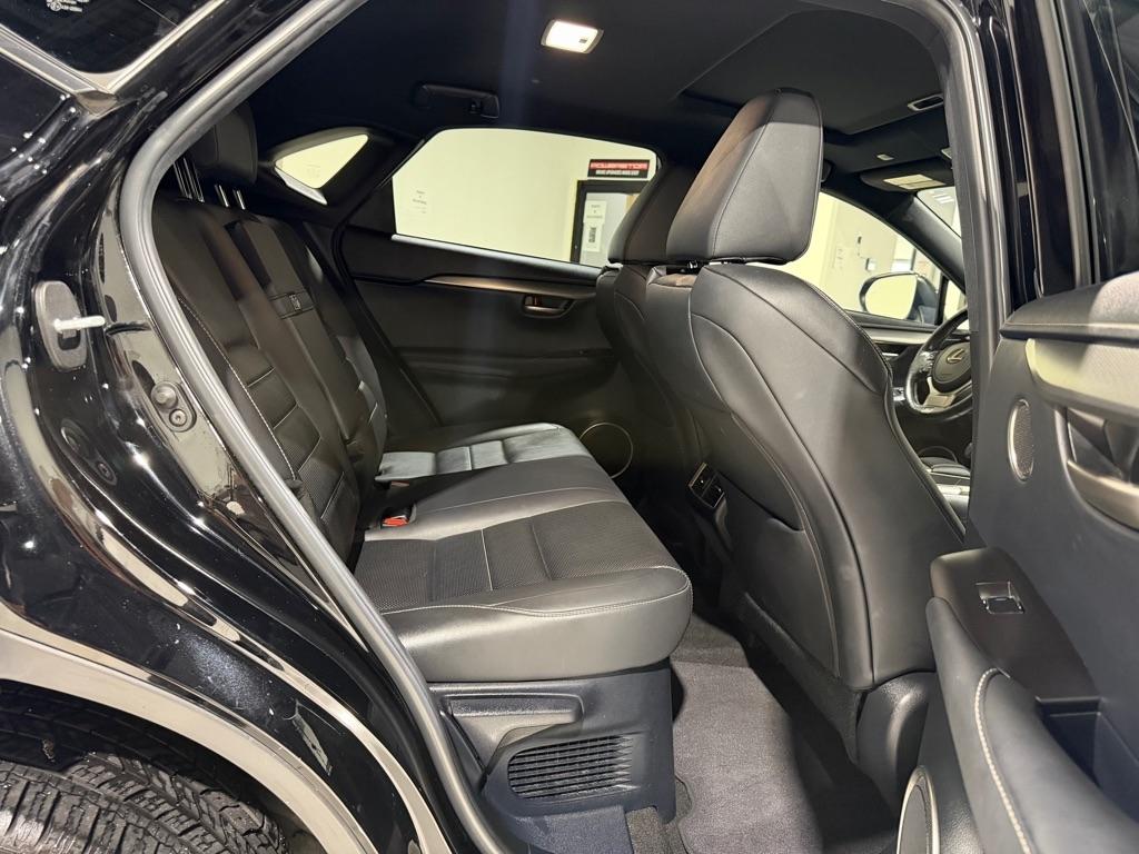 Lexus NX 300 F SPORT 2021