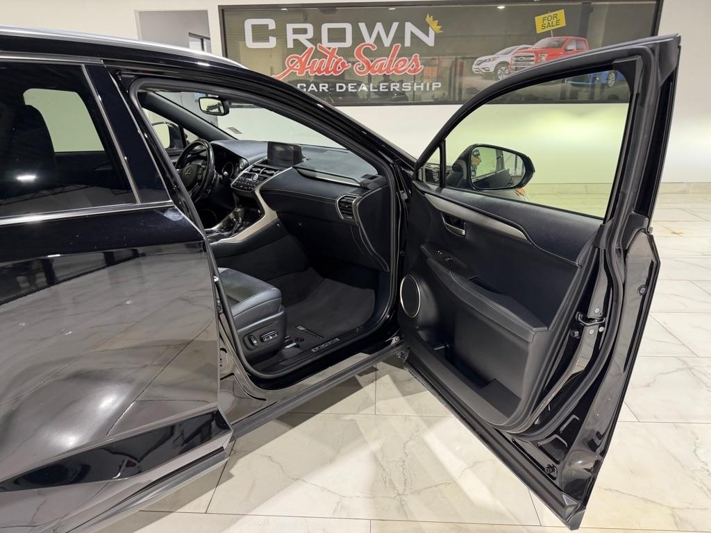 Lexus NX 300 F SPORT 2021