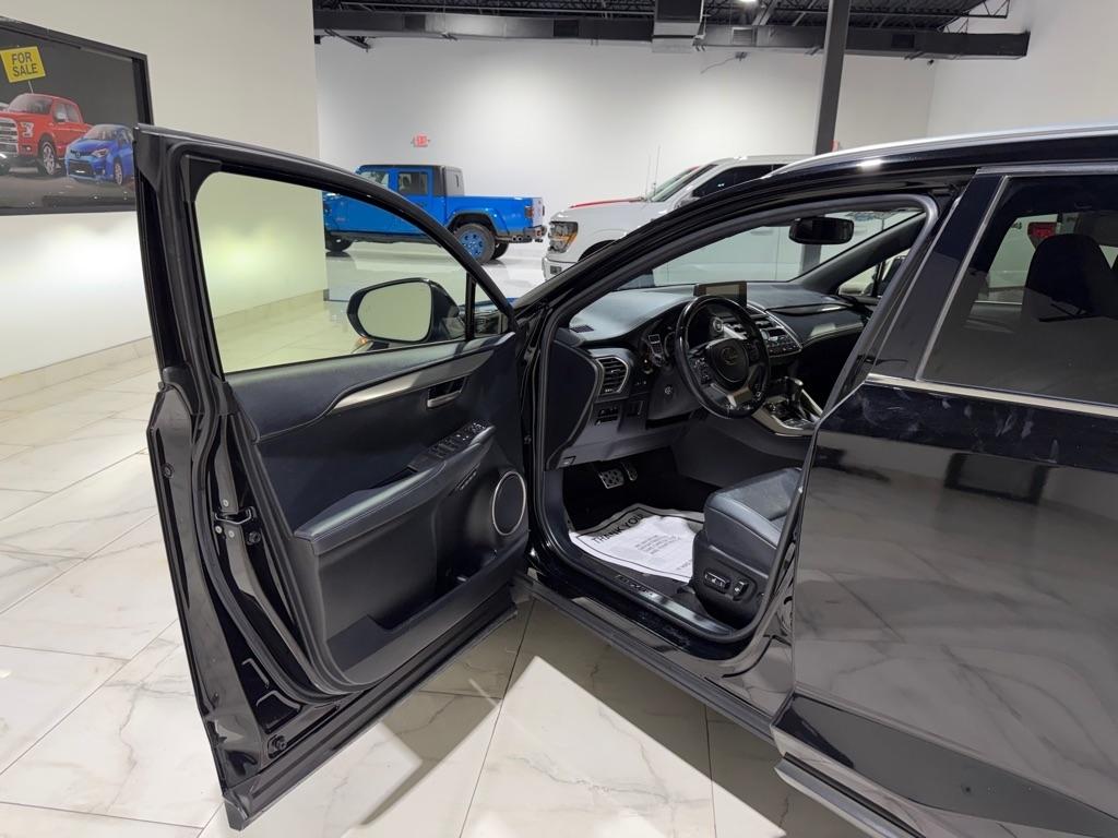 Lexus NX 300 F SPORT 2021