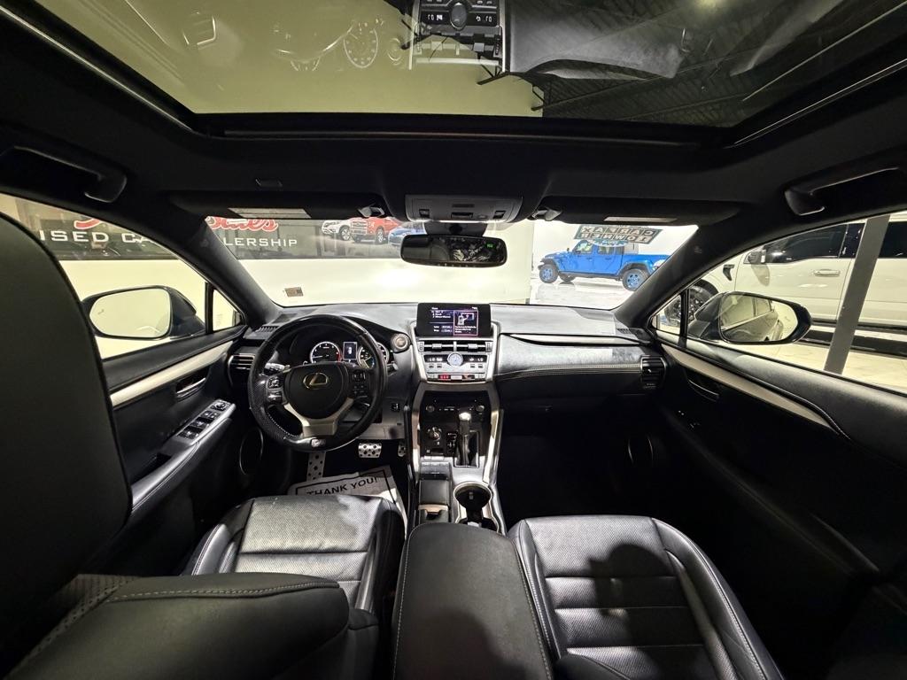 Lexus NX 300 F SPORT 2021