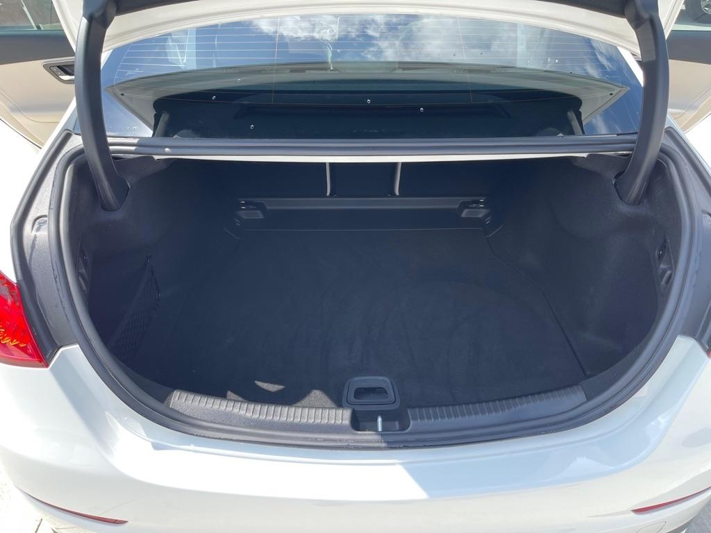 Mercedes-Benz C-Class C300 Sedan 2022