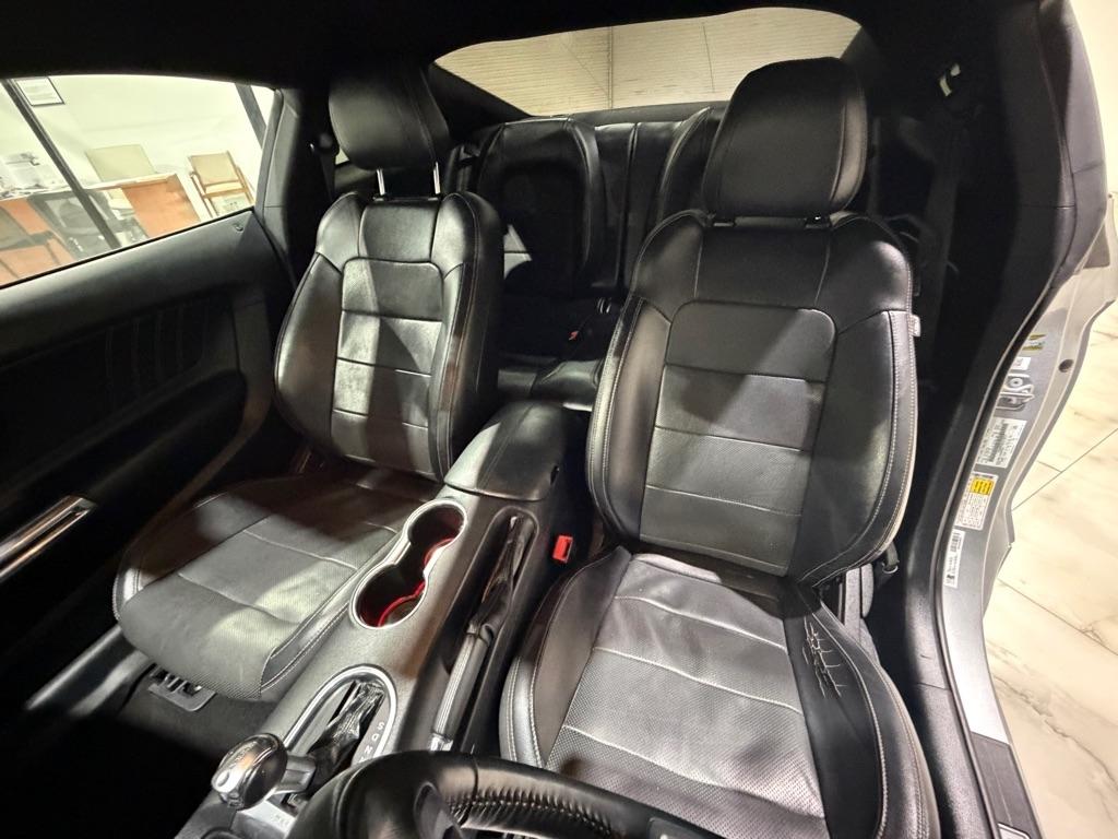 Ford Mustang EcoBoost Premium Coupe 2020