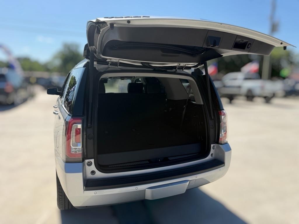 GMC Yukon SLT 2WD 2017