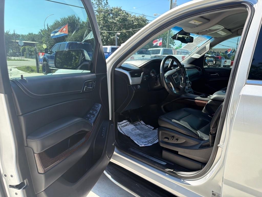GMC Yukon SLT 2WD 2017