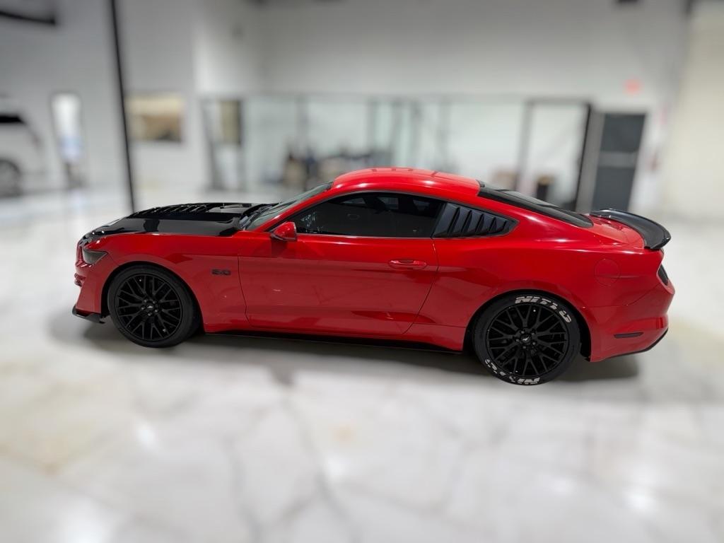 Ford Mustang GT Coupe 2017