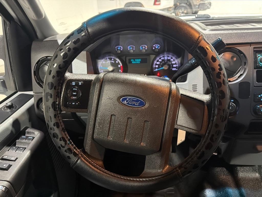 Ford F-250 SD XL Crew Cab 2WD 2013