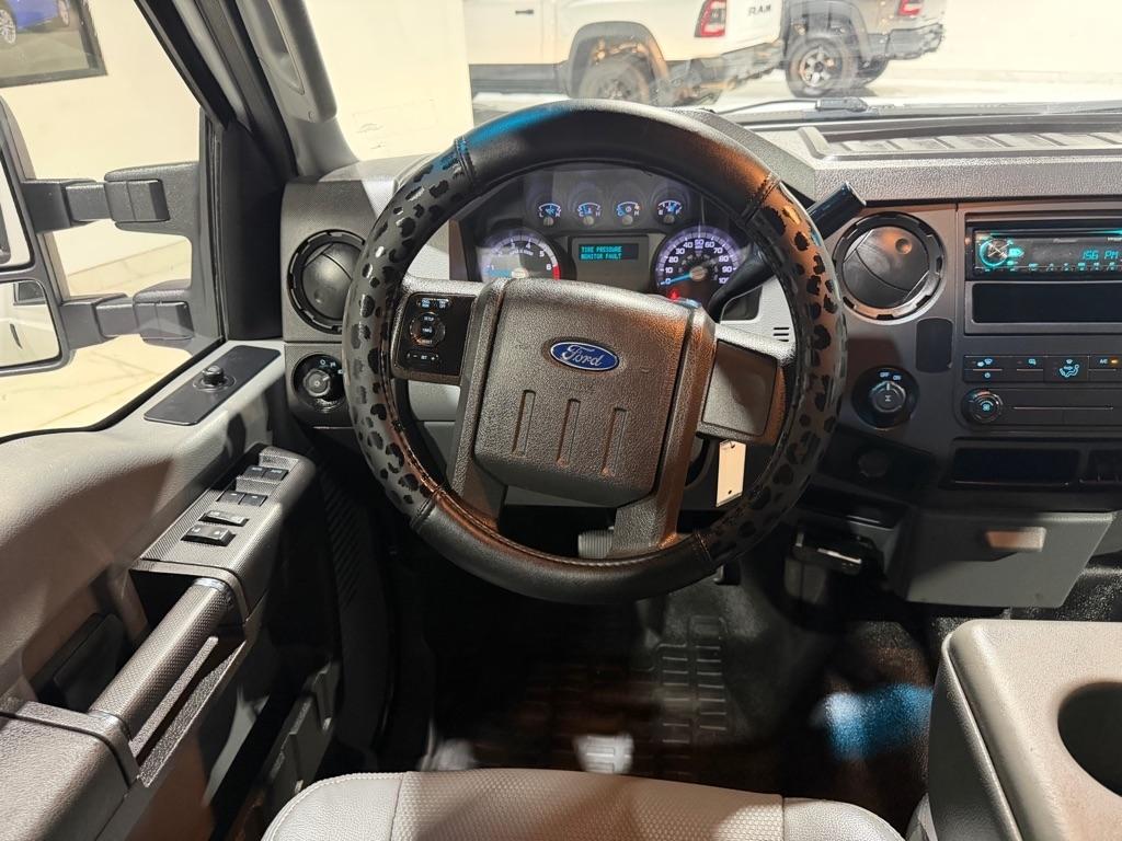 Ford F-250 SD XL Crew Cab 2WD 2013
