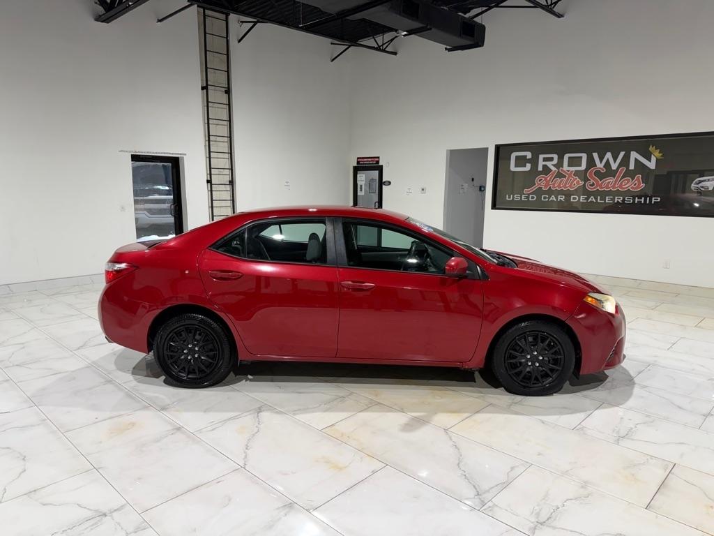 Toyota Corolla LE CVT 2016