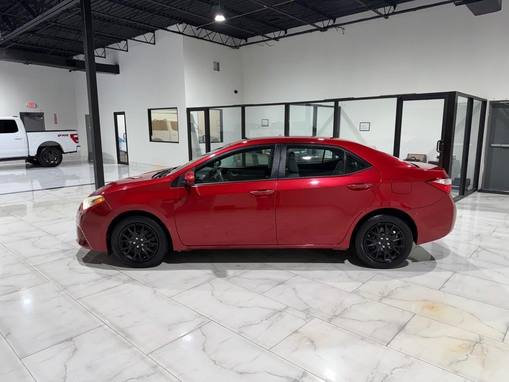 Toyota Corolla LE CVT 2016