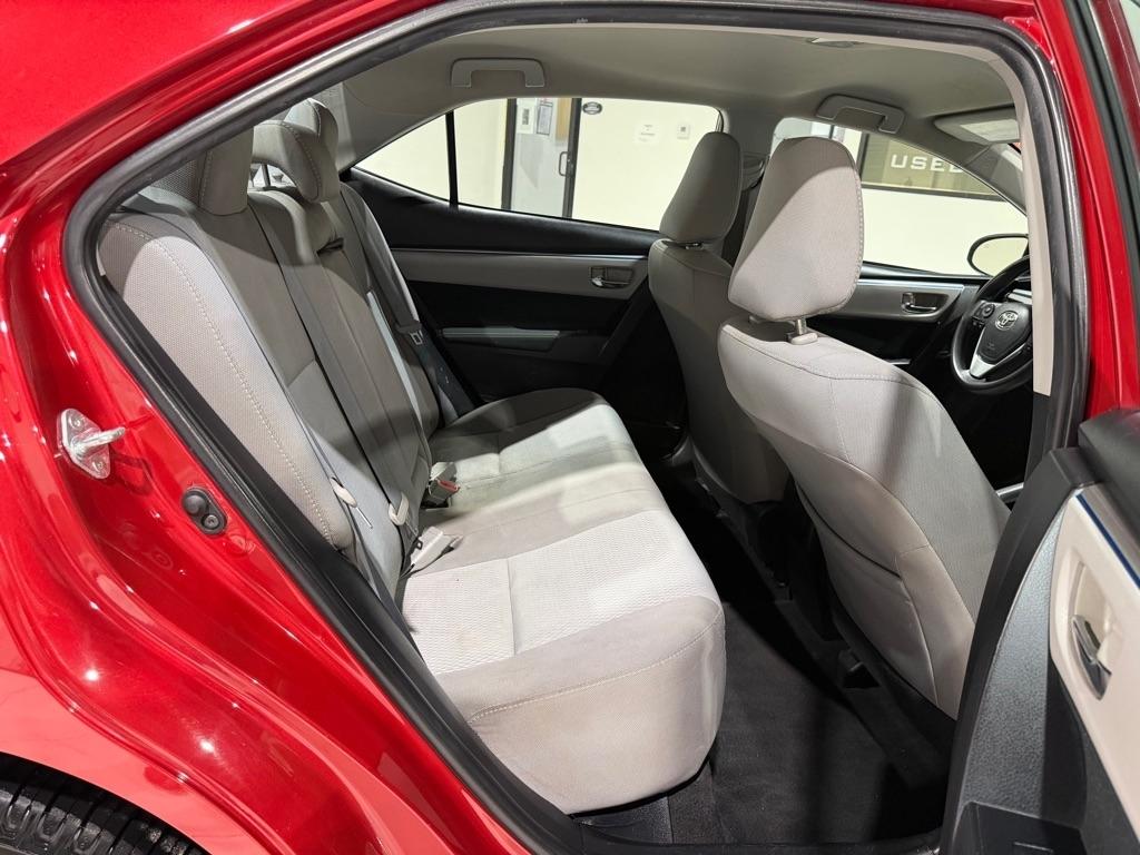 Toyota Corolla LE CVT 2016