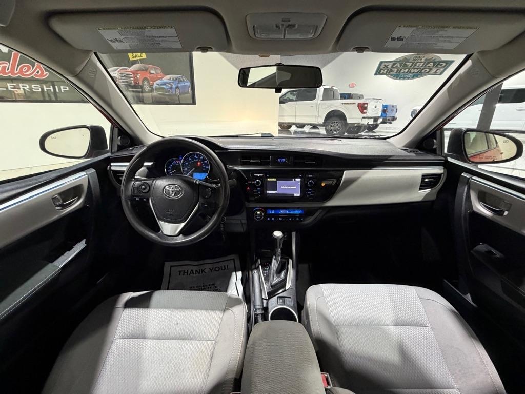 Toyota Corolla LE CVT 2016