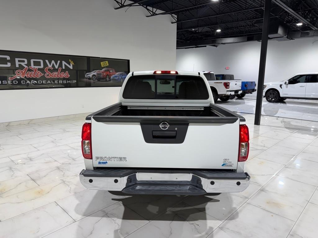 Nissan Frontier SL Crew Cab 5AT 2WD 2019