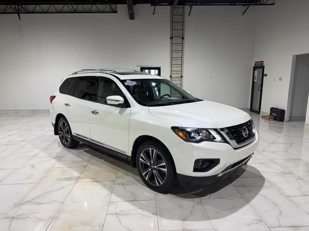 Nissan Pathfinder Platinum 4WD 2020
