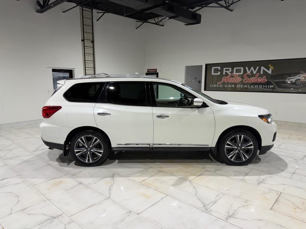 Nissan Pathfinder Platinum 4WD 2020