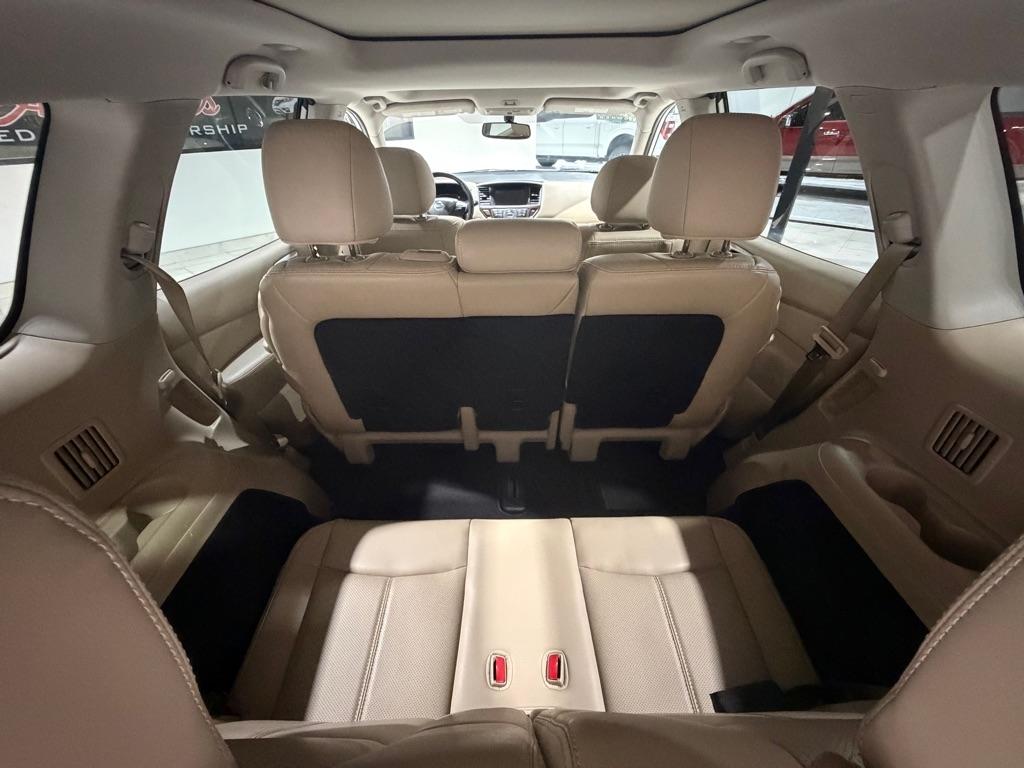 Nissan Pathfinder Platinum 4WD 2020