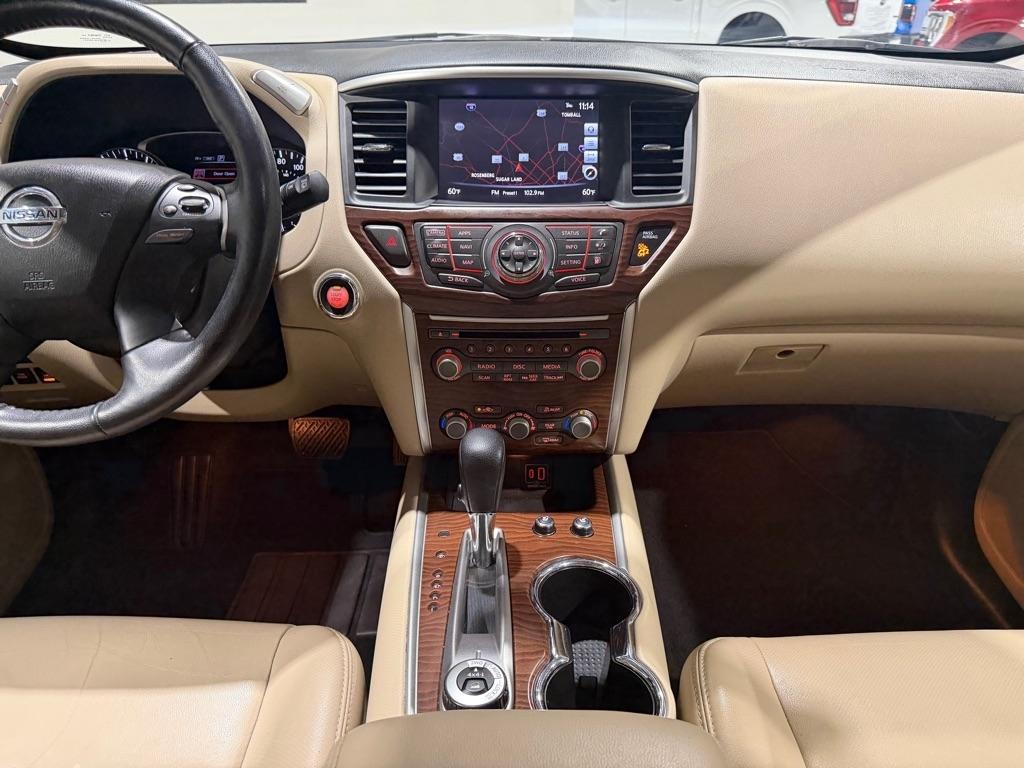 Nissan Pathfinder Platinum 4WD 2020