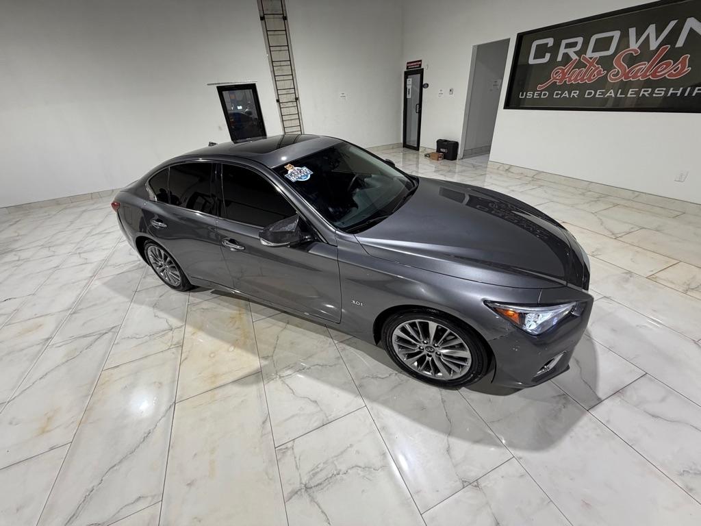 Infiniti Q50 3.0t LUXE 2019