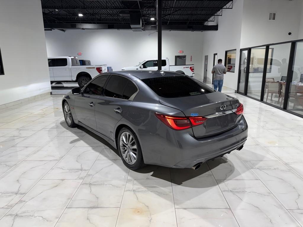 Infiniti Q50 3.0t LUXE 2019