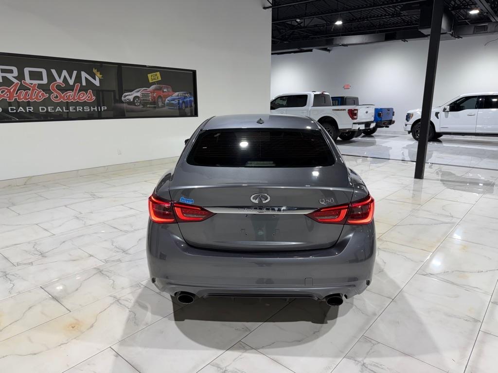 Infiniti Q50 3.0t LUXE 2019