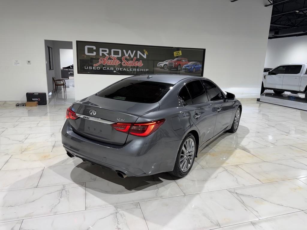 Infiniti Q50 3.0t LUXE 2019