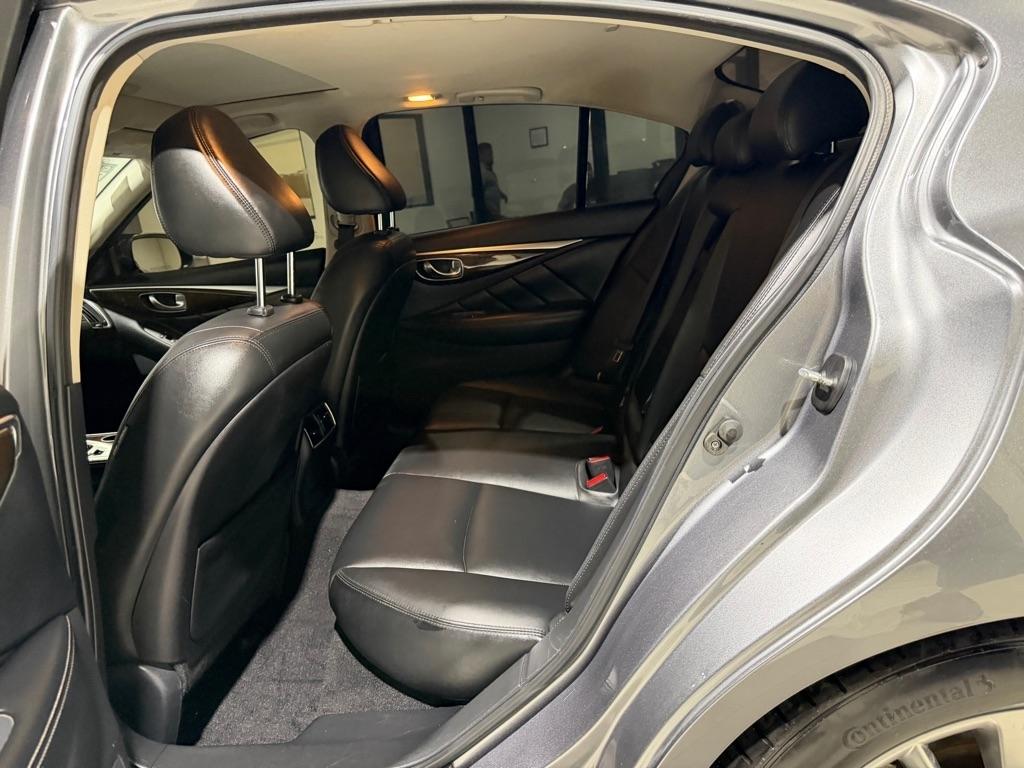 Infiniti Q50 3.0t LUXE 2019