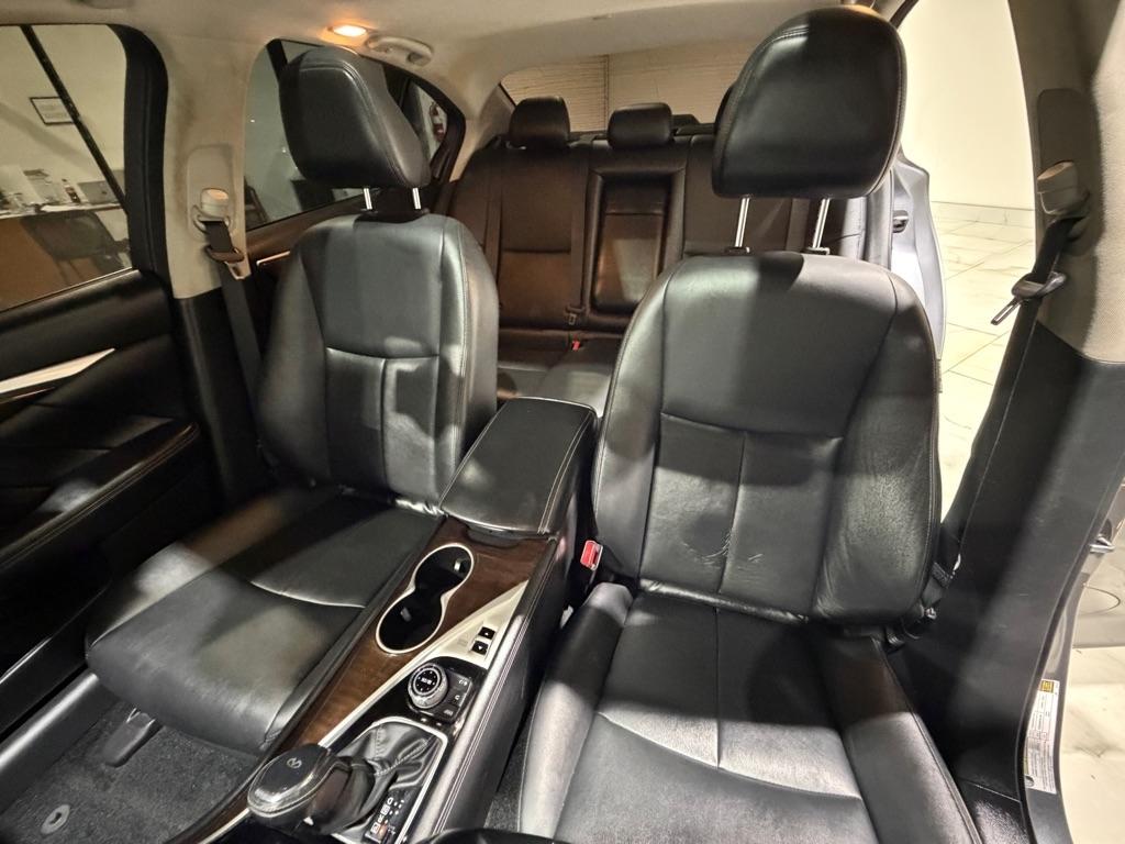 Infiniti Q50 3.0t LUXE 2019