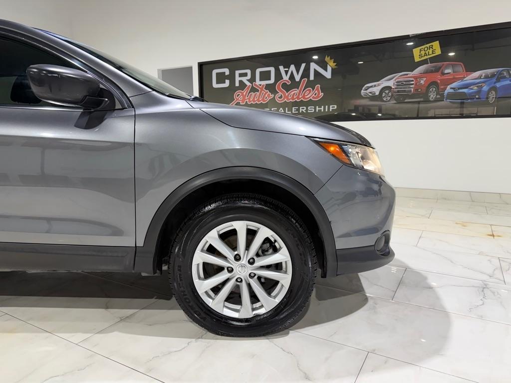 Nissan Rogue Sport S 2017