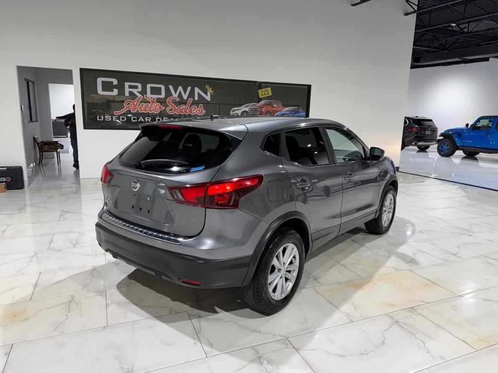 Nissan Rogue Sport S 2017