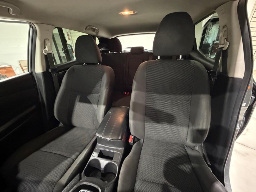 Nissan Rogue Sport S 2017