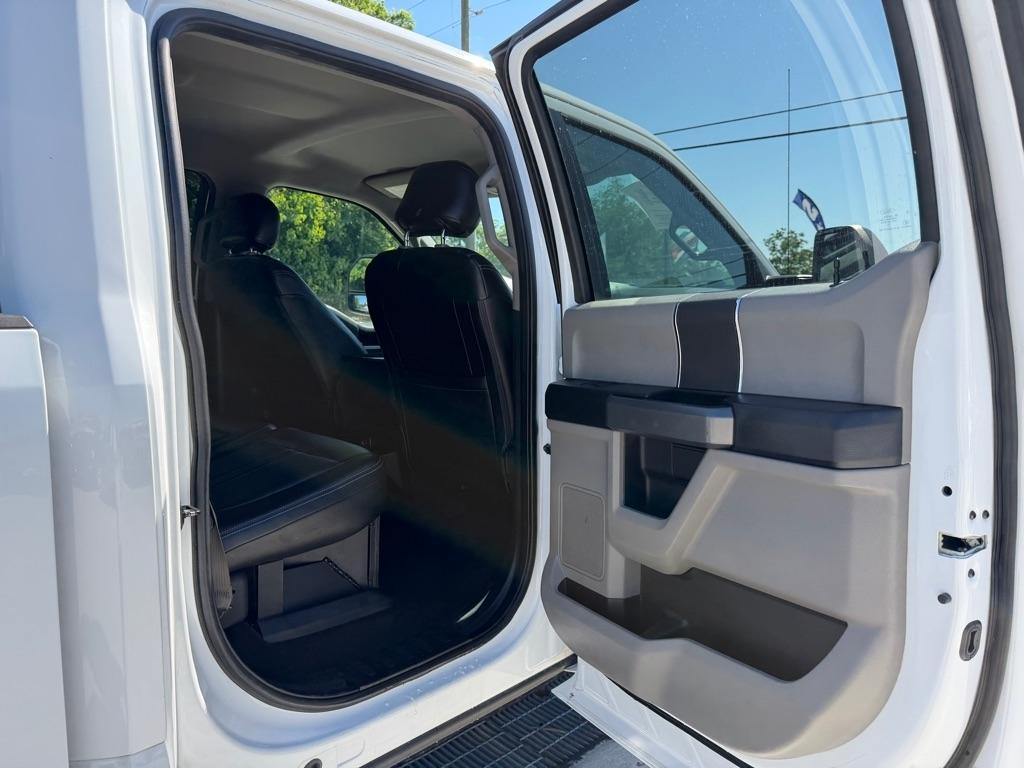 Ford F-250 SD XLT Crew Cab 4WD 2017